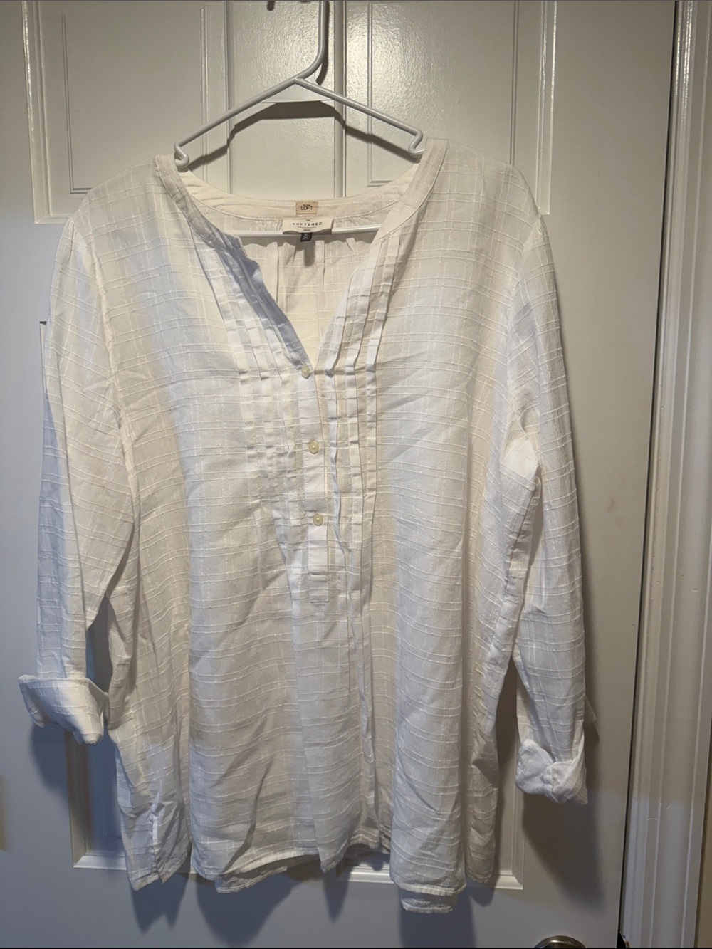 LOFT White Textured Button-Front Tunic